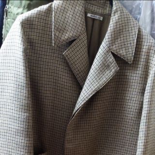 コモリ(COMOLI)のAURALEE　17aw ガンクラブチェックロングコート(ステンカラーコート)