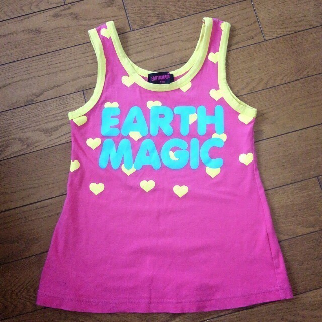 EARTHMAGIC(アースマジック)のみーち様お取り置き10日迄 レディースのトップス(Tシャツ(半袖/袖なし))の商品写真