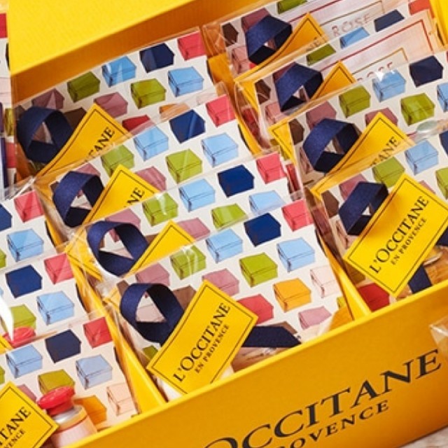 L'OCCITANE(ロクシタン)のL'OCCITANE　グリーティングアソート コスメ/美容のキット/セット(その他)の商品写真