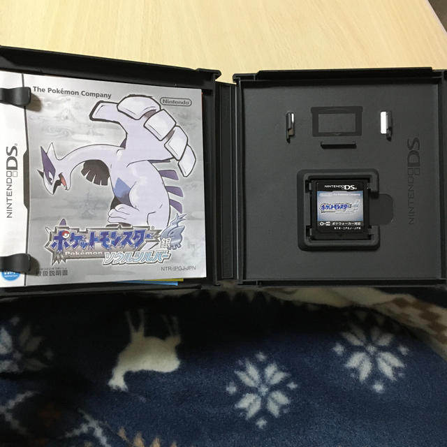 ニンテンドーDS(ニンテンドーDS)のポケットモンスター　ソウルシルバー　DSソフト エンタメ/ホビーのゲームソフト/ゲーム機本体(家庭用ゲームソフト)の商品写真