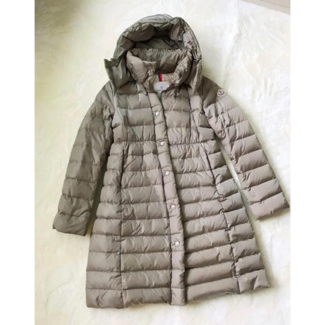 MONCLER(モンクレール)の「専用」美品 モンクレール ADOXA ジャパンタグ正規品 レディースのジャケット/アウター(ダウンコート)の商品写真