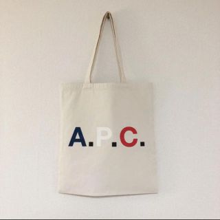 アーペーセー(A.P.C)の新品　アーペーセー　トートバック　ホワイト(トートバッグ)