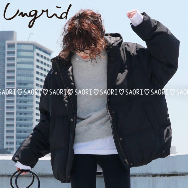 Ungrid(アングリッド)のungrid【未使用に近い】ボリュームショートダウン BLK★TODAYFUL レディースのジャケット/アウター(ダウンジャケット)の商品写真