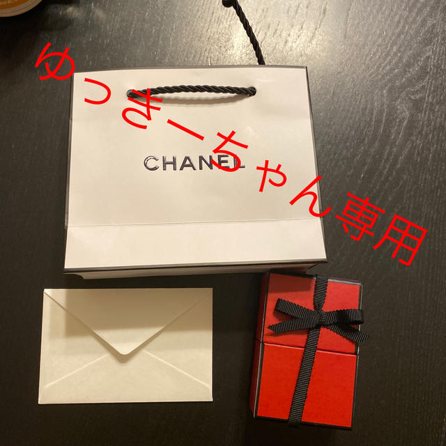 ベースメイク/化粧品CHANEL クリスマスand バレンタインBOX入り　ココボム