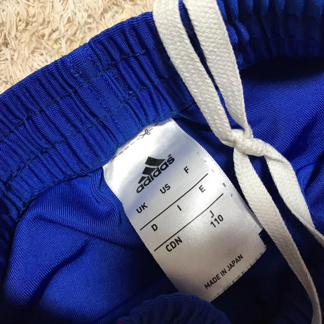 adidas(アディダス)のAdidas ショットパンツ キッズ/ベビー/マタニティのキッズ服男の子用(90cm~)(パンツ/スパッツ)の商品写真