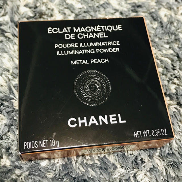 CHANEL エクラ　クリスマス限定品　2019 1