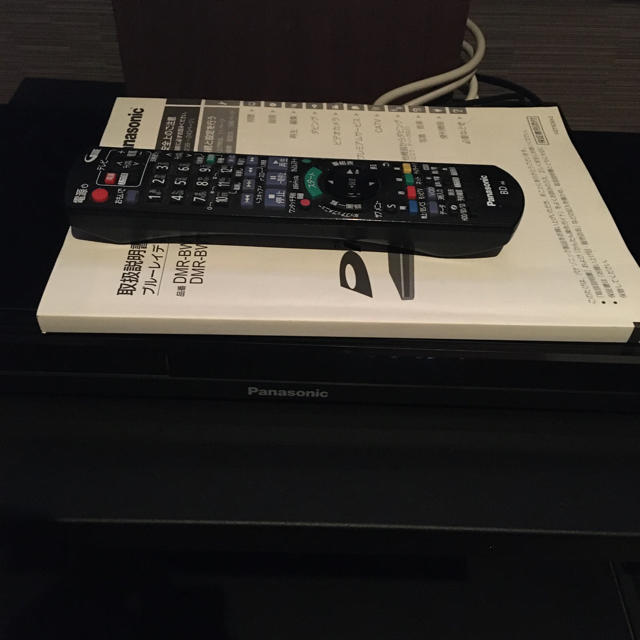 Panasonic(パナソニック)のパナソニック DMR-BWT560 2番組録画 スマホ/家電/カメラのテレビ/映像機器(ブルーレイレコーダー)の商品写真