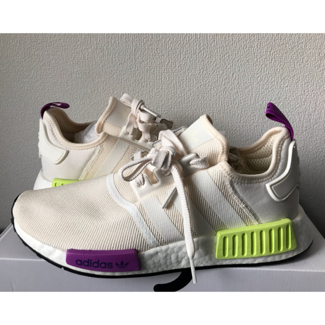 新品未使用 ADIDAS NMD_R1 D96626 エヌエムディー 白 US9 2