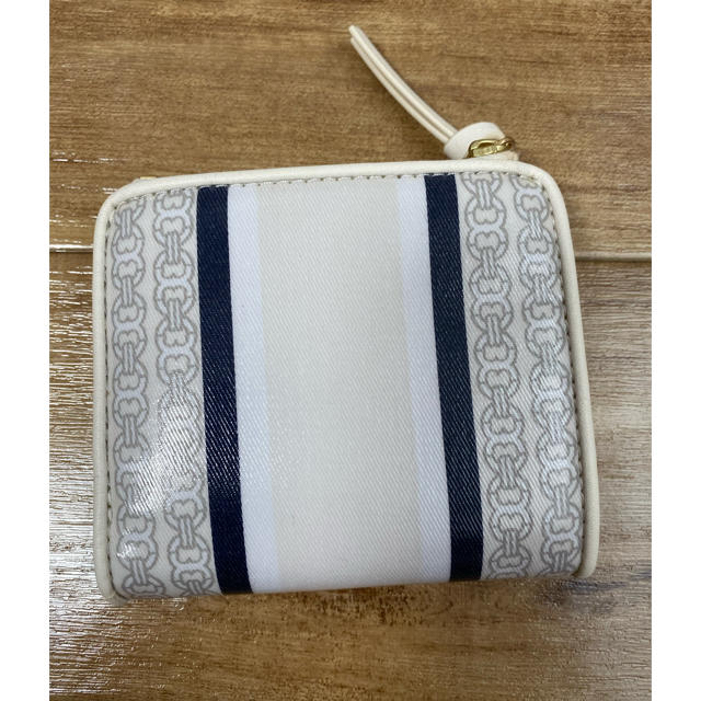 Tory Burch(トリーバーチ)の✩再々値下げ✩Tory Burchミニ財布 レディースのファッション小物(財布)の商品写真