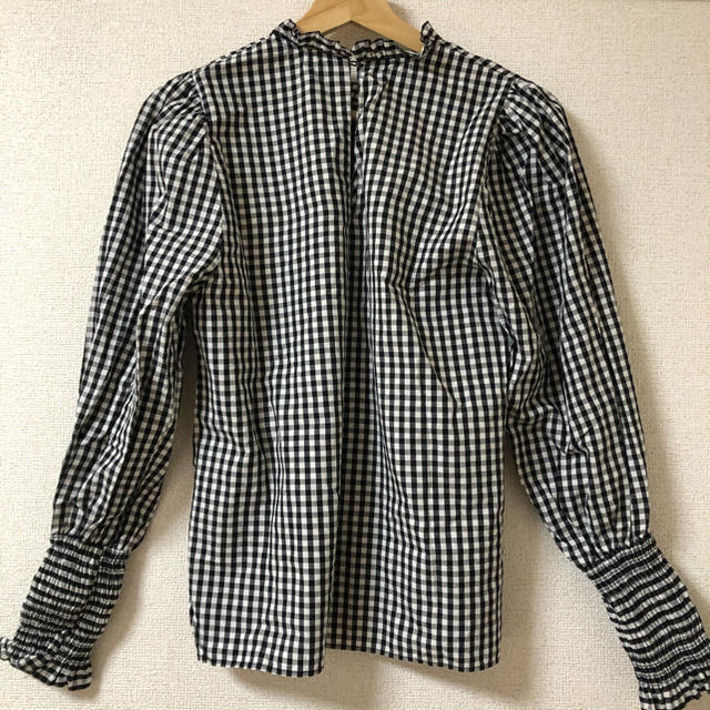 ZARA(ザラ)のギンガムチェック フリルシャツ  レディースのトップス(シャツ/ブラウス(長袖/七分))の商品写真