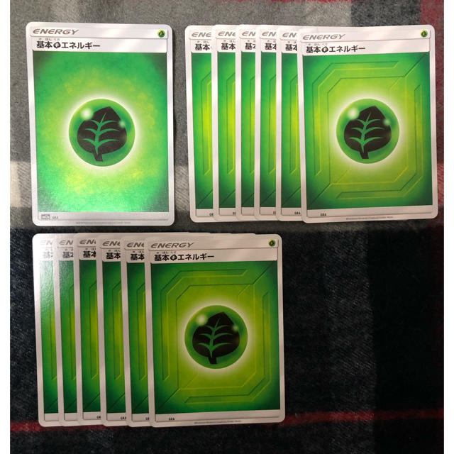 ポケモン(ポケモン)のポケモンカード　基本エネルギー　草　ミラー エンタメ/ホビーのトレーディングカード(シングルカード)の商品写真