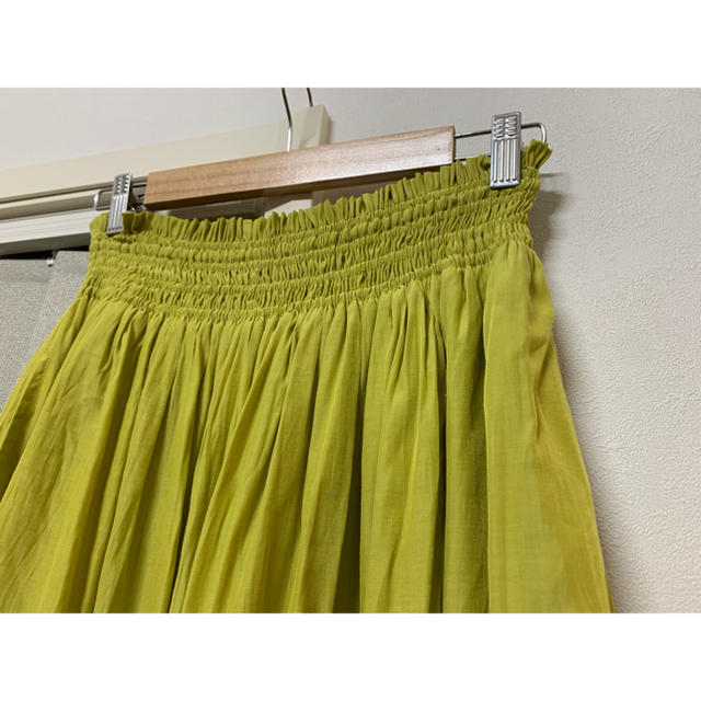 ABAHOUSE(アバハウス)のABAHOUSE ECRU のロングスカート レディースのスカート(ロングスカート)の商品写真