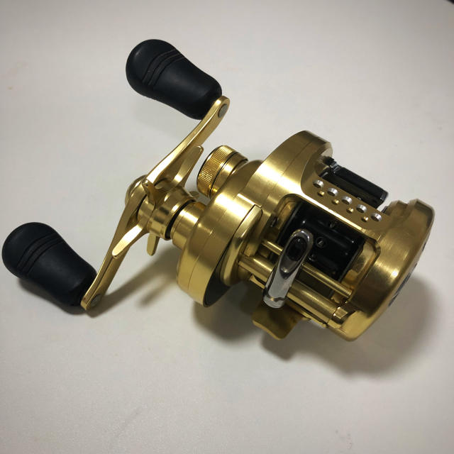 SHIMANO 15 カルカッタコンクエスト 200HG SHIMANO 15 カルカッタコンクエスト 200HG