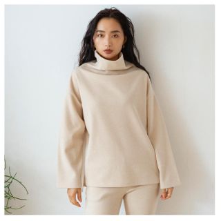 シールームリン(SeaRoomlynn)の専用 WARM リブカットソー　ライトベージュ　新品(カットソー(長袖/七分))