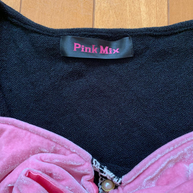 VG / PinkMix(ヴイジーピンクミックス)のベロアピンクのリボン、パールの飾りが可愛いニット レディースのトップス(ニット/セーター)の商品写真