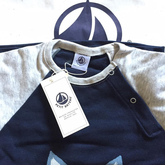 PETIT BATEAU(プチバトー)のよっしー様専用 キッズ/ベビー/マタニティのベビー服(~85cm)(Ｔシャツ)の商品写真