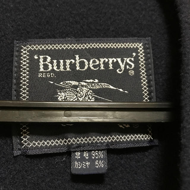 BURBERRY(バーバリー)のcoco様専用バーバリーポンチョ　紺　美品 レディースのジャケット/アウター(ポンチョ)の商品写真