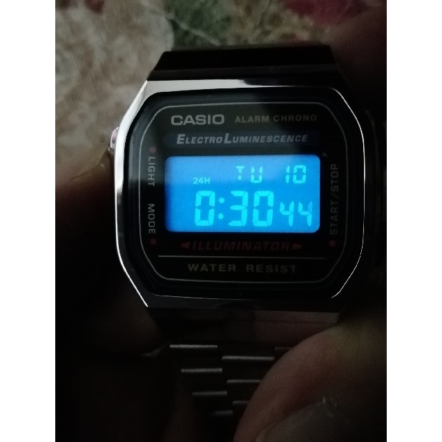 CASIO(カシオ)の【パープル反転】カシオ スタンダード腕時計 A168WA -1 メンズの時計(腕時計(デジタル))の商品写真