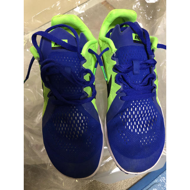 新品未使用]NikeズームストリークLT3 (25.5cm)