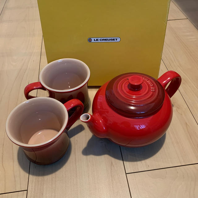 【未使用】LE CREUSET ティーポットセット レッド