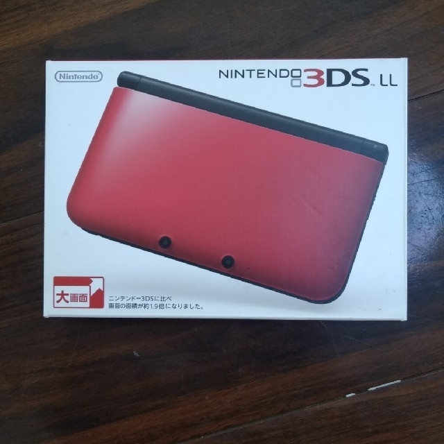 ニンテンドー3DS(ニンテンドー3DS)のNintendo 3DS  LL 本体 レッド/ブラック エンタメ/ホビーのゲームソフト/ゲーム機本体(携帯用ゲーム機本体)の商品写真