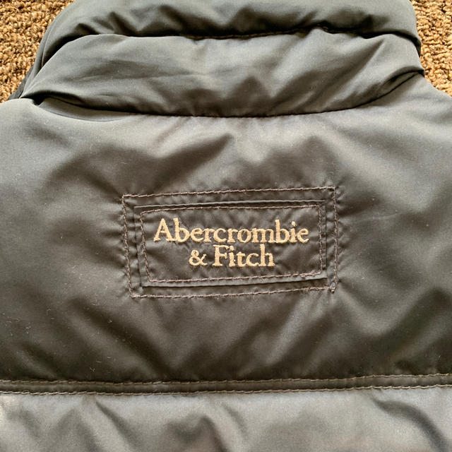 Abercrombie&Fitch(アバクロンビーアンドフィッチ)のa24様専用　アバクロ　ダウンベスト メンズのジャケット/アウター(ダウンベスト)の商品写真