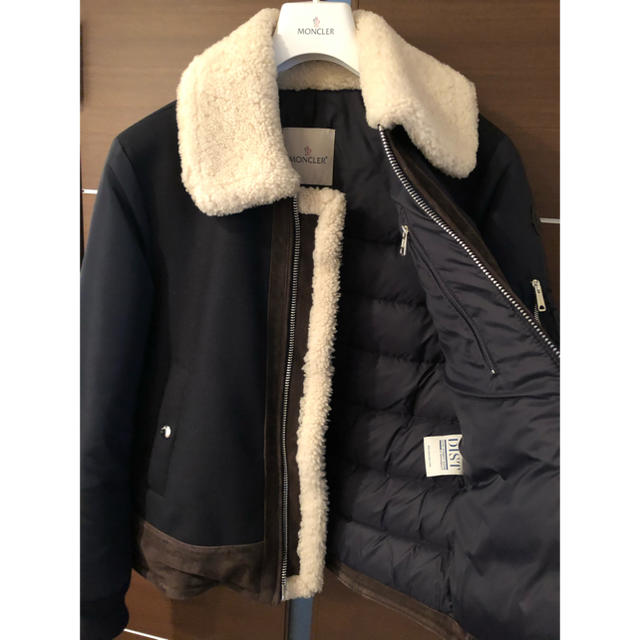 MONCLER(モンクレール)の定価56万円 未使用品 MONCLER モンクレール ダウン ムートン サイズ1 メンズのジャケット/アウター(ダウンジャケット)の商品写真