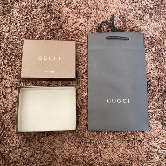 Gucci(グッチ)のGUCCI 空箱 インテリア/住まい/日用品のオフィス用品(ラッピング/包装)の商品写真