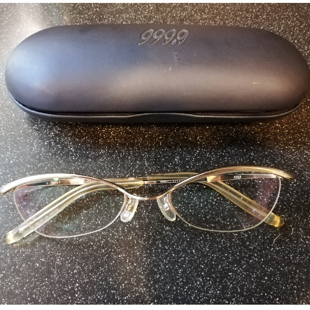 999.9(フォーナインズ)の「999.9 眼鏡 S-206T シルバー」【中古】 メンズのファッション小物(サングラス/メガネ)の商品写真