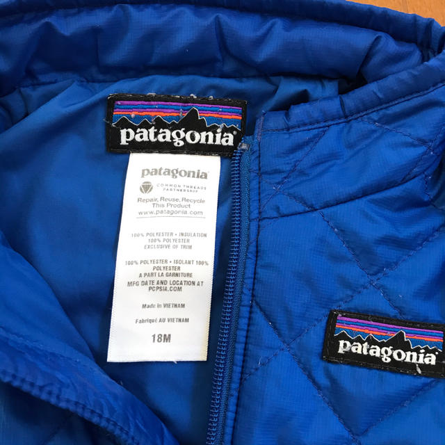 patagonia(パタゴニア)のベビー  ナノパフ　ジャケット キッズ/ベビー/マタニティのベビー服(~85cm)(ジャケット/コート)の商品写真