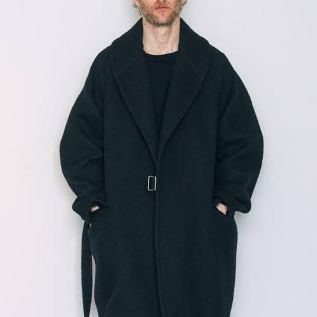 COMOLI(コモリ)のcomoli コモリ　ウールショールカラーコート　サイズ3　ネイビー メンズのジャケット/アウター(その他)の商品写真