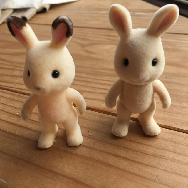 EPOCH(エポック)のシルバニアファミリー ウサギ 人形 キッズ/ベビー/マタニティのおもちゃ(ぬいぐるみ/人形)の商品写真