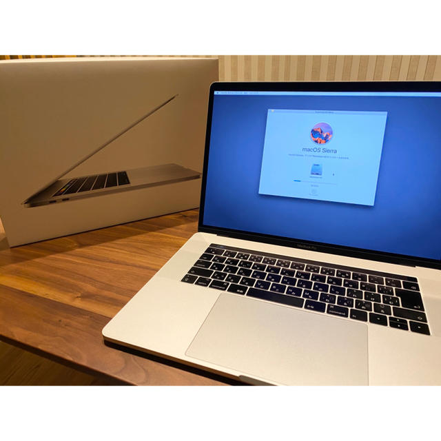 期間限定30%OFF! Pro Macbook - Apple 2017 Bar Touch 15インチ
