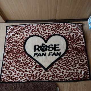 ローズファンファン(ROSE FANFAN)のローズファンファンROSE FAN FANブランケット(おくるみ/ブランケット)