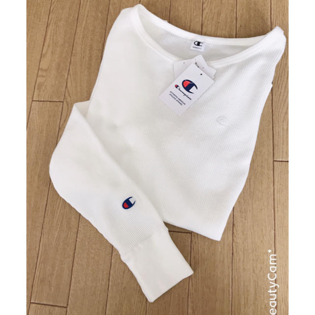 Champion(チャンピオン)の大人気！チャンピオン白サーマルロンT ワッフル Lサイズ レディースのトップス(Tシャツ(長袖/七分))の商品写真