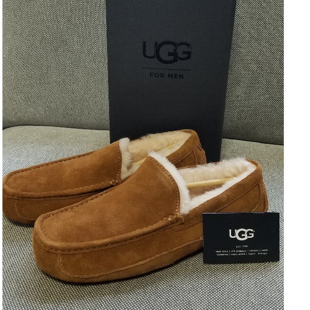 UGG(アグ)の新品未使用 UGG アスコット メンズ モカシン♪ メンズの靴/シューズ(スリッポン/モカシン)の商品写真