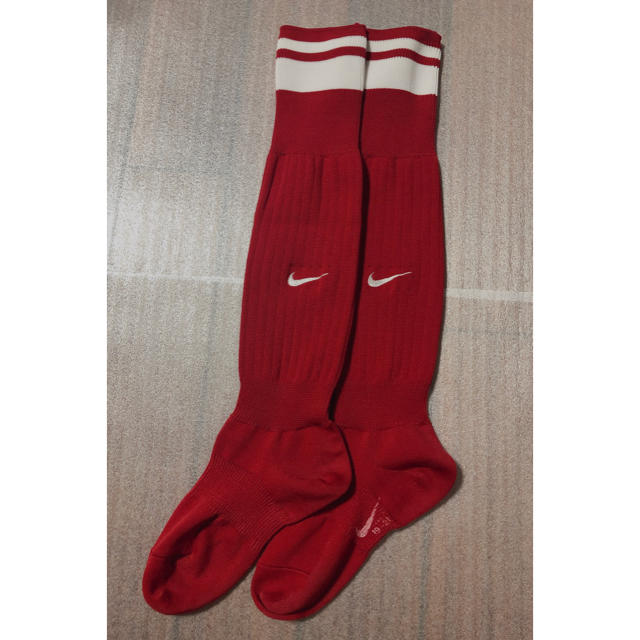 NIKE(ナイキ)の美品 NIKE ナイキ サッカー フットサル 靴下 スポーツ/アウトドアのサッカー/フットサル(その他)の商品写真