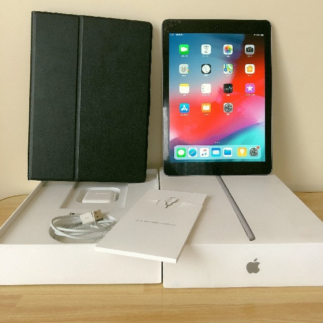 PC/タブレットSIMフリー　iPad　第６世代
