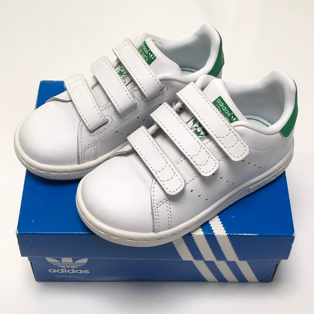 adidas(アディダス)のスタンスミス キッズ スニーカー  キッズ/ベビー/マタニティのベビー靴/シューズ(~14cm)(スニーカー)の商品写真