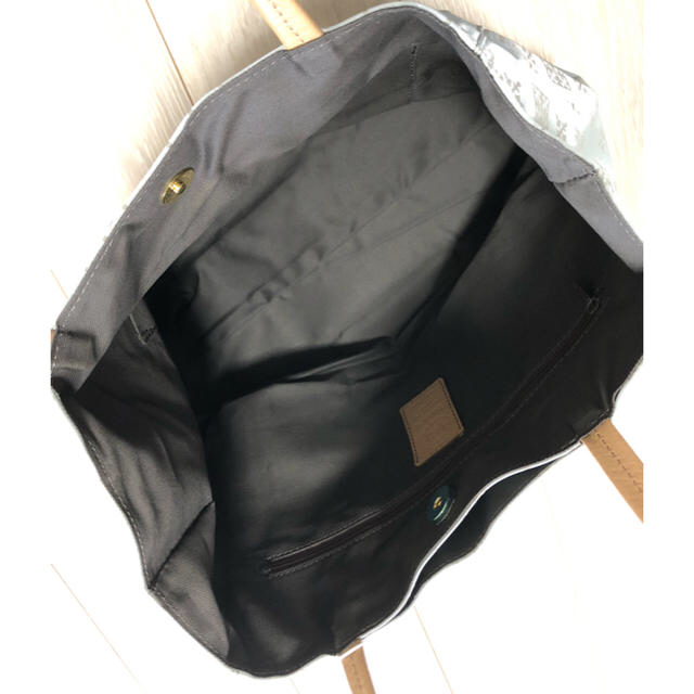 Russet(ラシット)のrussetトートバッグ新品未使用 レディースのバッグ(トートバッグ)の商品写真