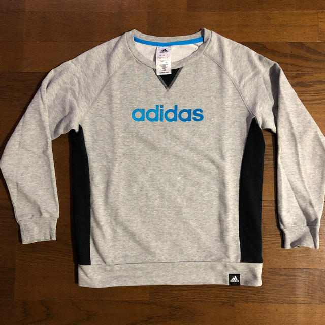 adidas(アディダス)のアディダス150トレーナー キッズ/ベビー/マタニティのキッズ服男の子用(90cm~)(ジャケット/上着)の商品写真