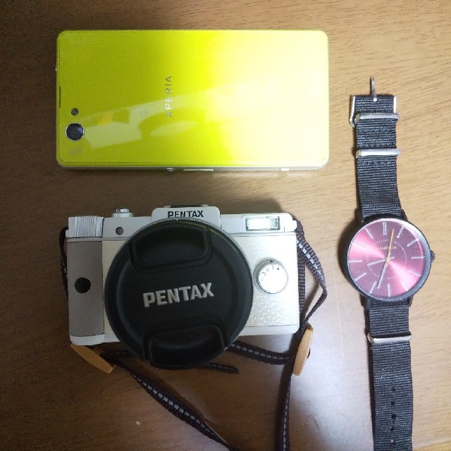 PENTAX(ペンタックス)のPENTAXQ　最終値下げ中 スマホ/家電/カメラのカメラ(ミラーレス一眼)の商品写真