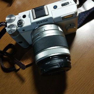 ペンタックス(PENTAX)のPENTAXQ　最終値下げ中(ミラーレス一眼)