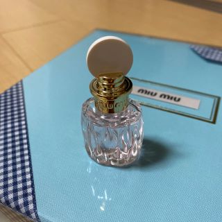 ミュウミュウ(miumiu)のミュウミュウ　ローロゼ　7.5ml(香水(女性用))