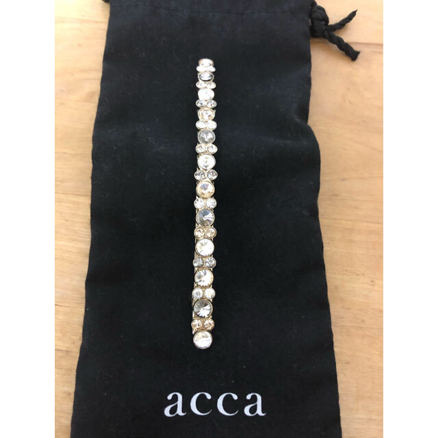 acca(アッカ)のacca アッカ　ベリー　バレッタ レディースのヘアアクセサリー(バレッタ/ヘアクリップ)の商品写真