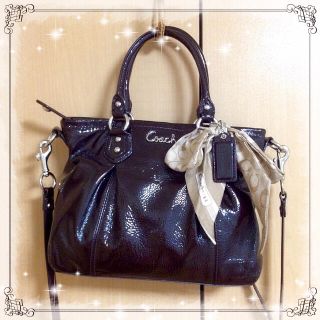 コーチ(COACH)の美品✨コーチ❤️パテントレザーショルダー(ショルダーバッグ)