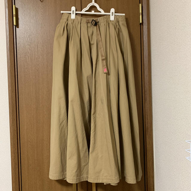 GRAMICCI(グラミチ)のGRAMICCI × BEAMS BOY 別注 チノ ロングスカート レディースのスカート(ロングスカート)の商品写真