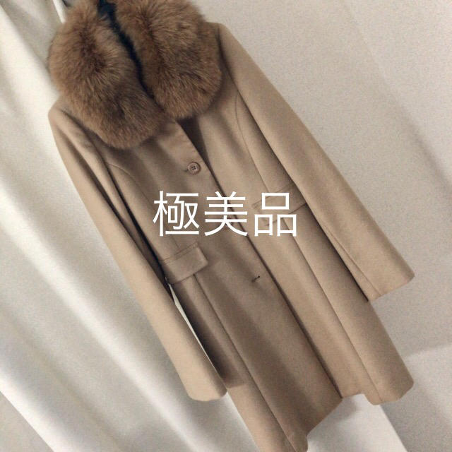 BARNEYS NEW YORK - I’hiver カシミア100ブルーフォックス襟コートの通販 by ますかれーど♪｜バーニーズ