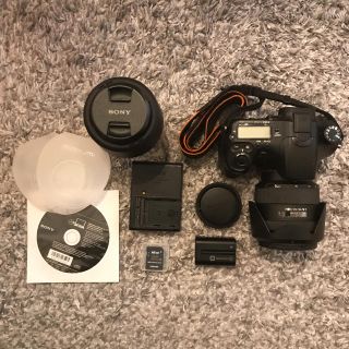 初期化済 SONY α77 ズームレンズキット + 望遠レンズ デジタル一眼 VITACOM