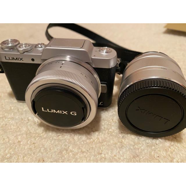 LUMIXGF7